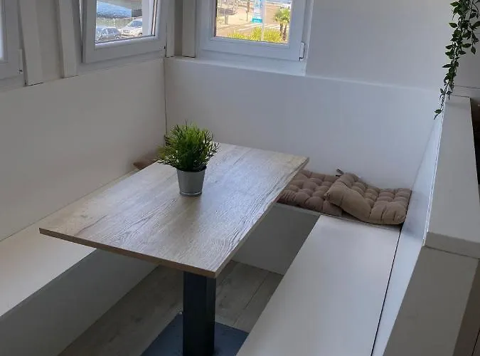 Luminoso Piso En Zona Monumental Con Vistas Al Lerez